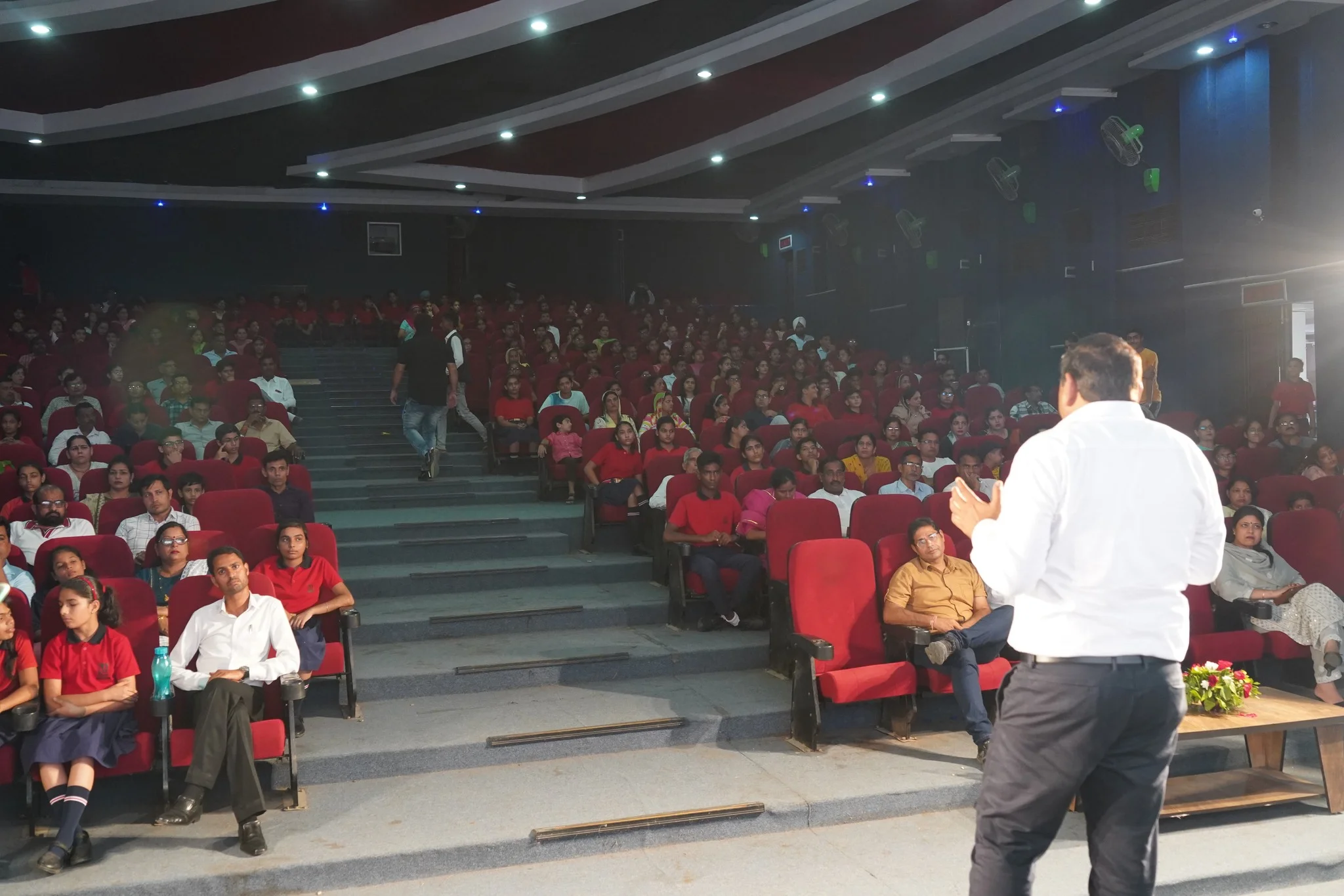 484815432_9260078637437999_5626856102682185615_n